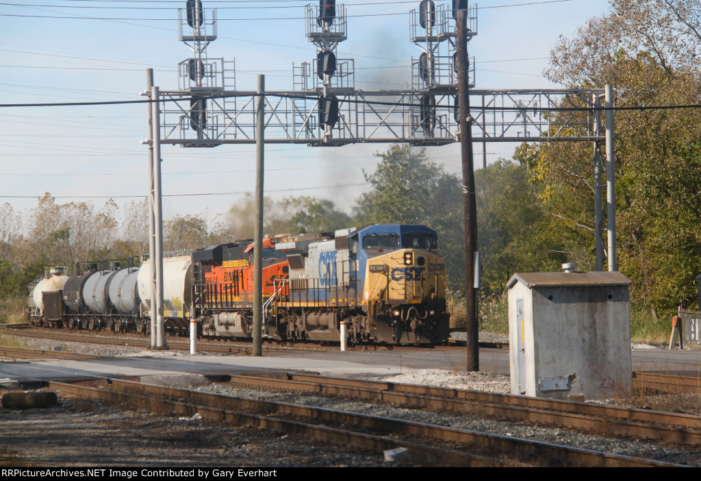 2nd Train - Eastbound CSX Manifest Freight